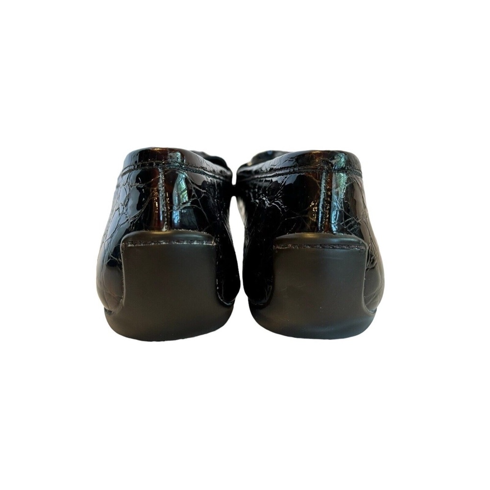 Stuart Weitzman Rascal Patent Croc Embossed Tasse… - image 3